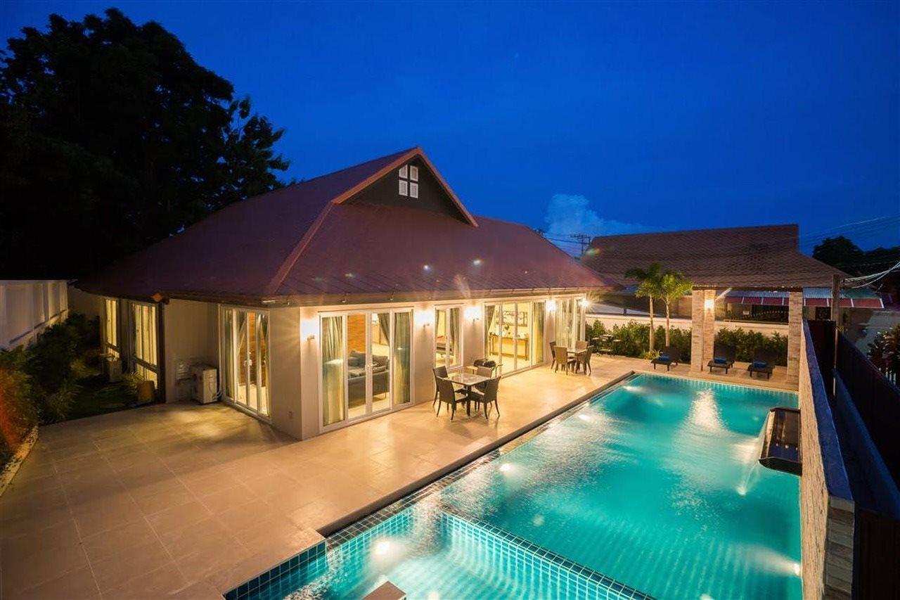 The Ville Jomtien Pool Villa Pattaya