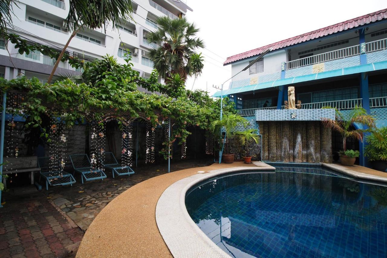 Oyo 1003 Naklua House