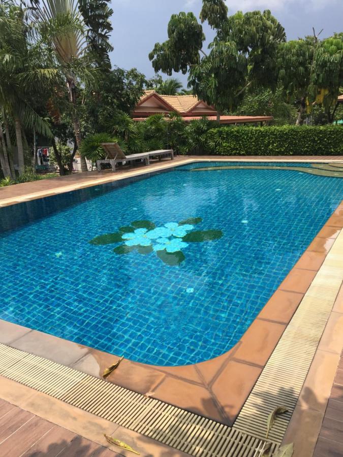 Phuriburi Aparthotel Pattaya