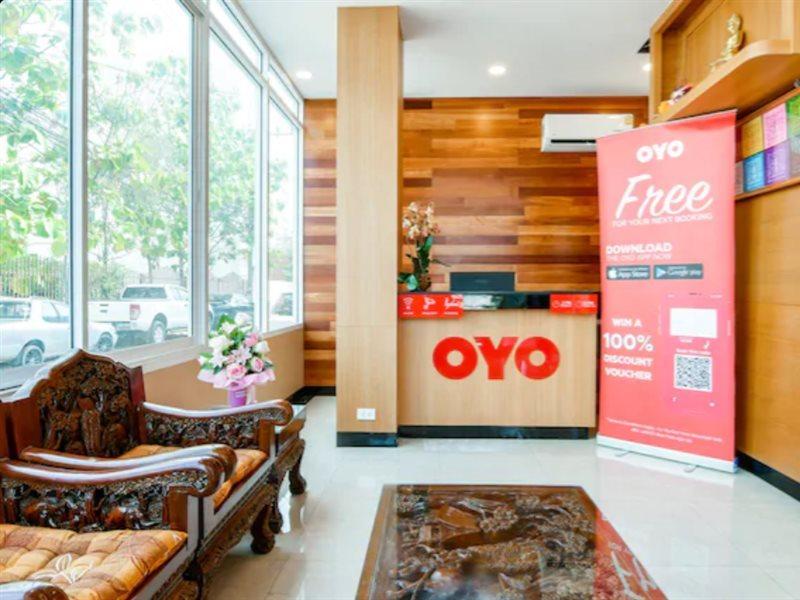 Super Oyo 458 Nakorn Siam Boutique Hotel