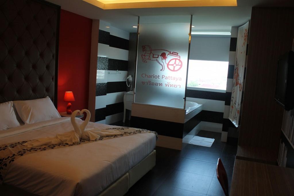 Chariot 3* Pattaya
