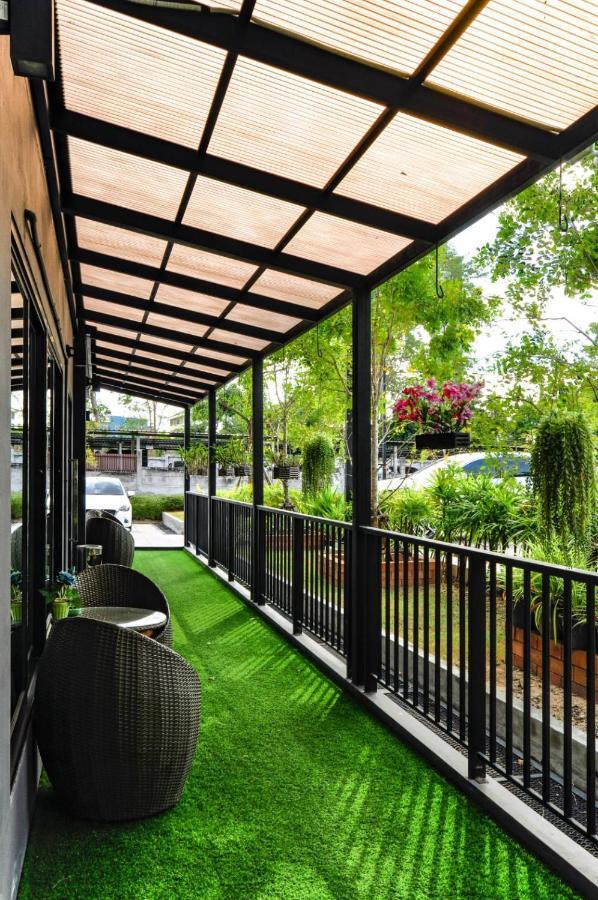 The Peridot Serviced Aparthotel *