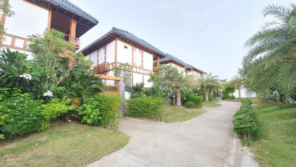 Amazing Pool Villa *