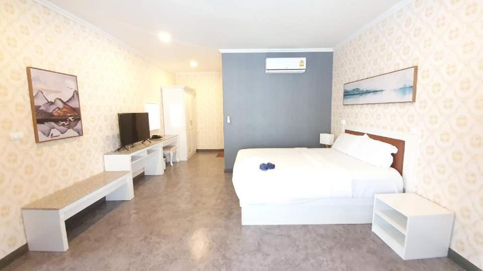 Amazing Pool Pattaya