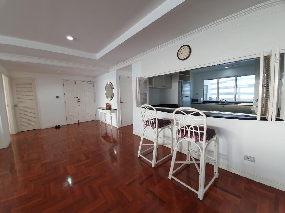 Spacious With Ocean & View *