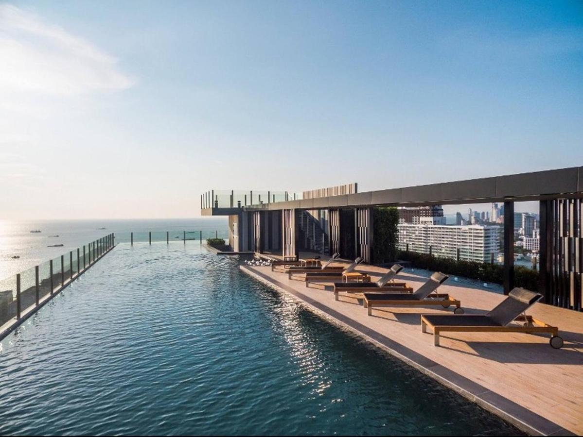 The Base Seaview Apartment Pattaya