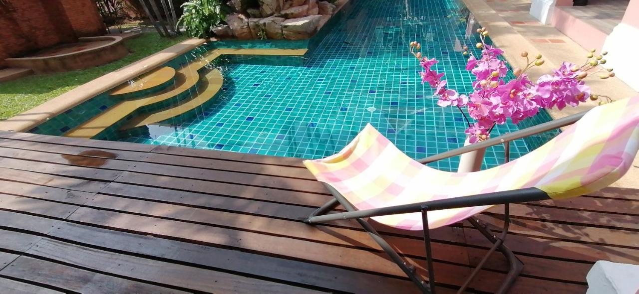 Villa พระตำหนักวิลล่า 10 ห้องนอน พร้อมสระว่ายน้ำส่วนตัว