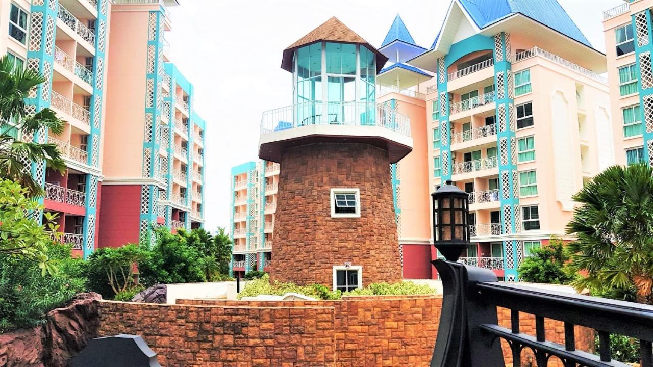 Grande Caribbean - Sleeps 2