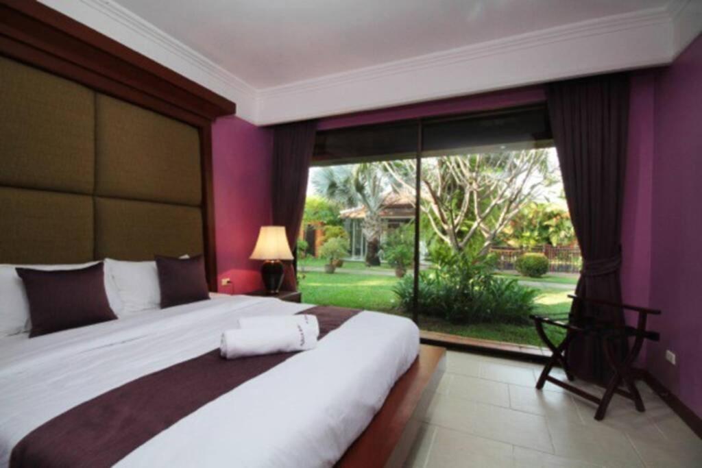 Villa Adikan Luxury 5 Bedrooms Pattaya