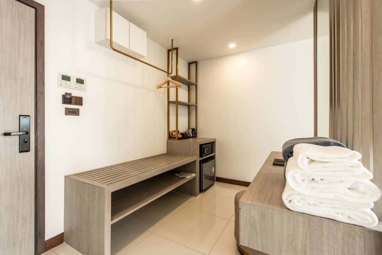 Blackwoods - Sha Extra 5*