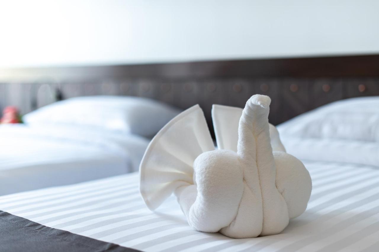 Blackwoods - Sha Extra