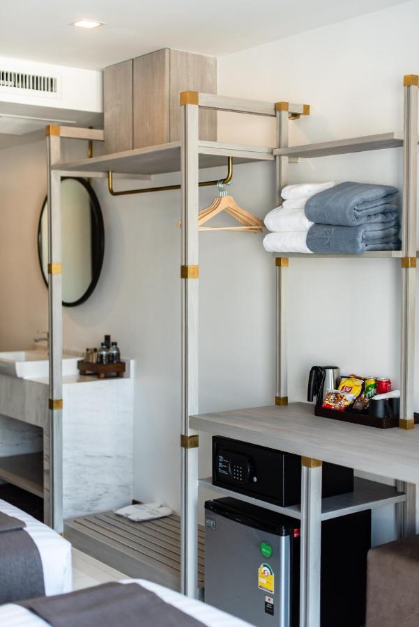 Blackwoods - Sha Extra