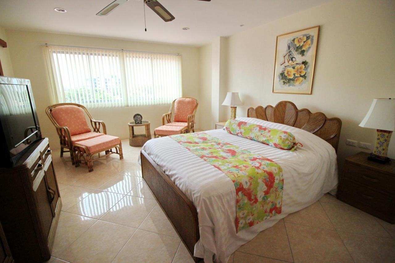 Butterfly Garden Boutique Residences By Frasier, A Lifestyle Destination And 1 To 3 Bedroom Units, 2 Full Bathrooms, Rain Shower, Bath, Complete Kitchen, Staff 24-7,fast Fiber Optic Wifi, 55