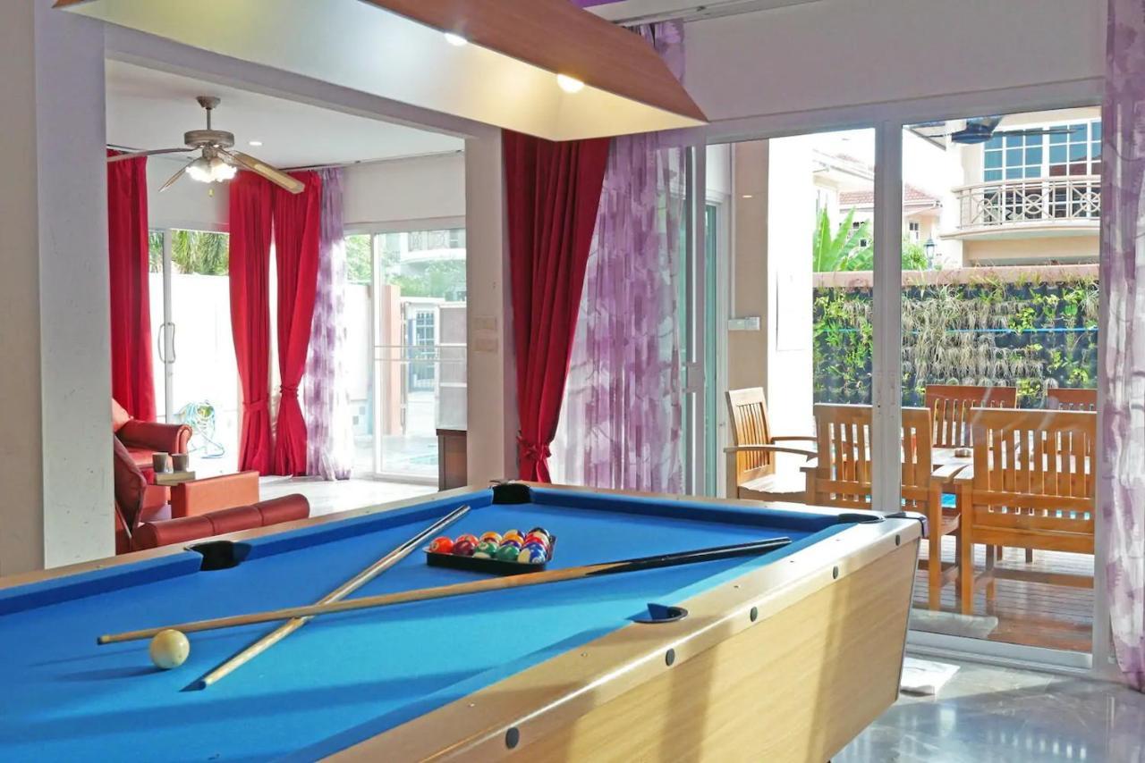 Pattaya Pool * Praia de Jomtien