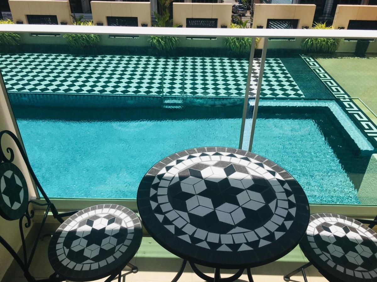 Apartment City Garden Tower Luxurious Condominium In The Center Of *