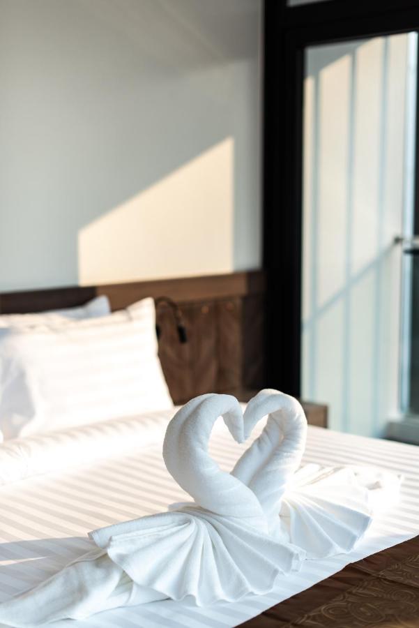 Blackwoods - Sha Extra 5*