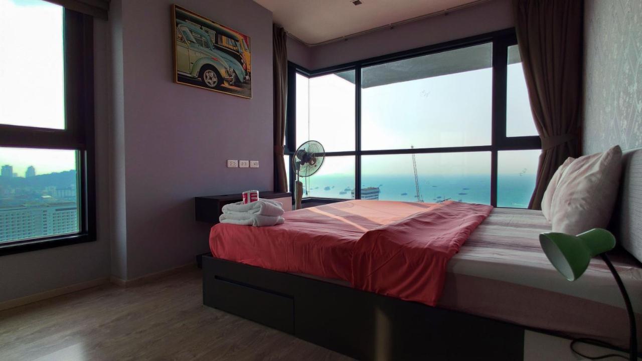 Sea View Rooftop Pool Apartment