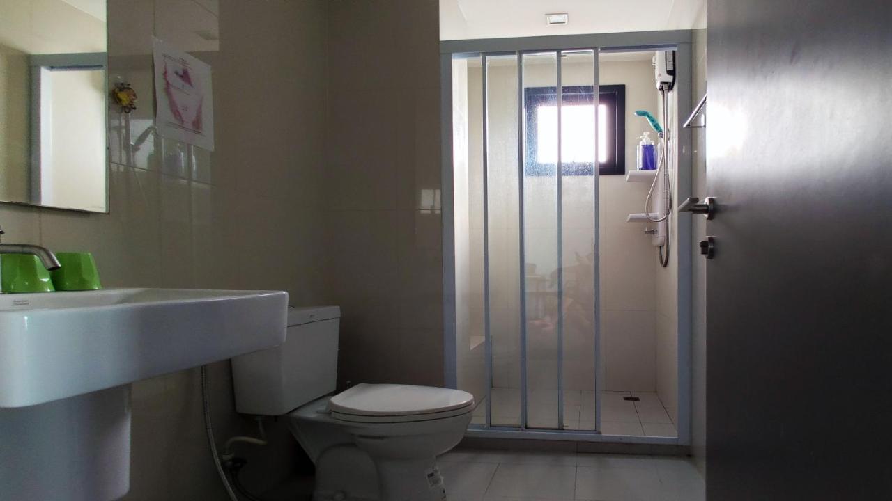 Sea View Rooftop Pool Apartment Pattaya