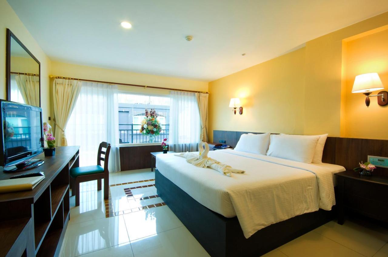 เบย์วอลค์ เรสซิเดนซ์ พัทยา - บาย ไทยวัฒน์ 3* Pattaya