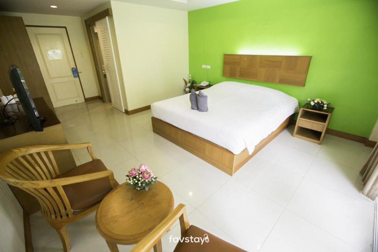 Twin Palms And Hotel 3*