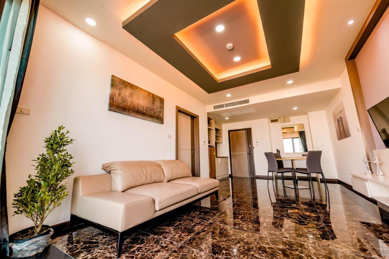 The Proud - Sha Certified Hotel Pattaya