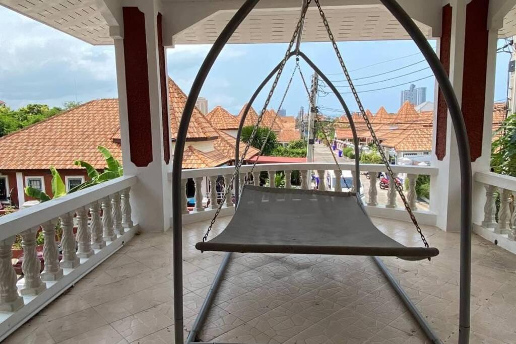 Quiet Village,beach 3km,pool House,bbq Snoker