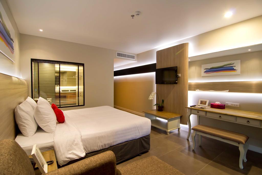 Sea Me Spring Too Hotel Pattaya