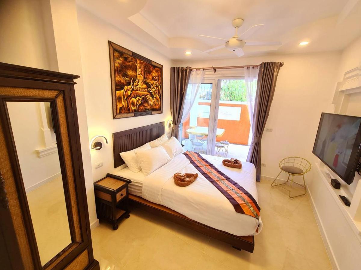 Villa Izzyland Luxury Pool Walking Street 5 Bedrooms