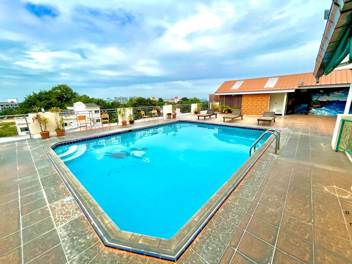 Green Beach Pattaya 2*