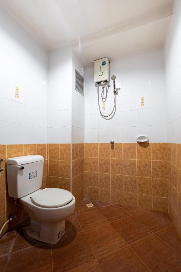 Reddoorz Navin Mansion 3 Pattaya