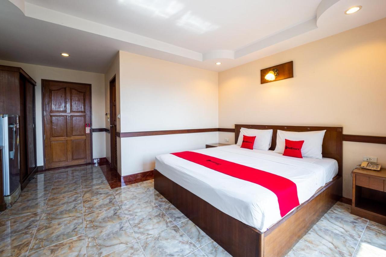 Reddoorz Navin Mansion 3 3* Pattaya
