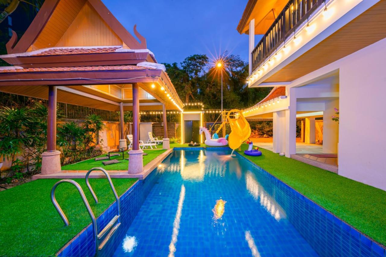 Bali Beach Pool Villa