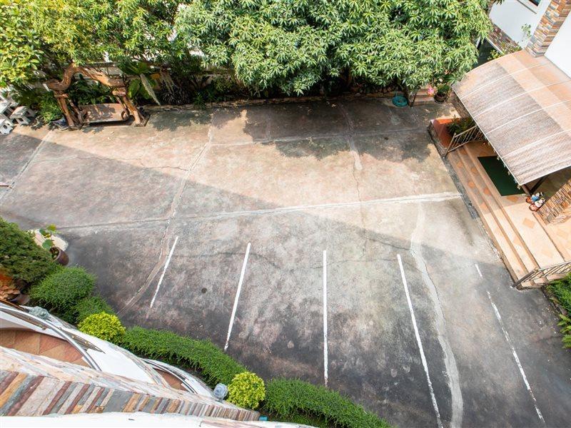 Hotel Selina Place 3*