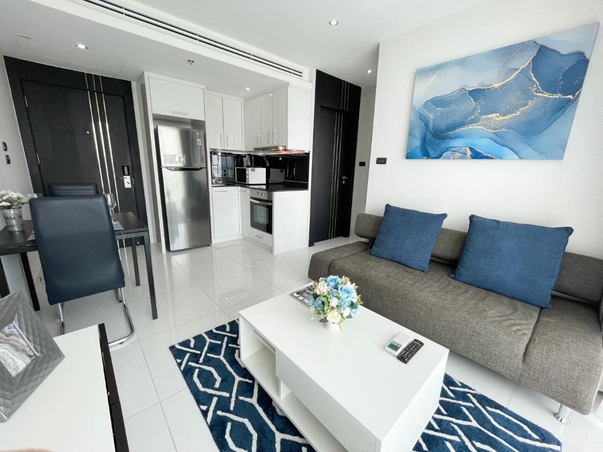 Luxury 1 Bedroom In Amari Residences Apartment Pattaya