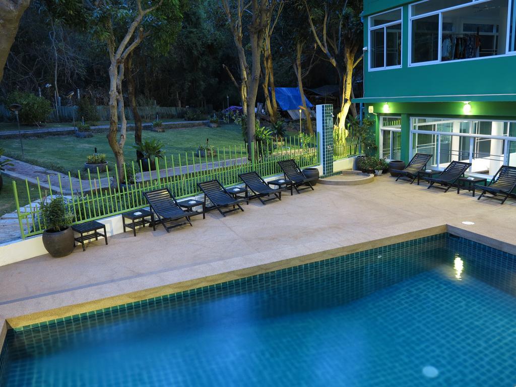 โรงแรมวิซ 3*