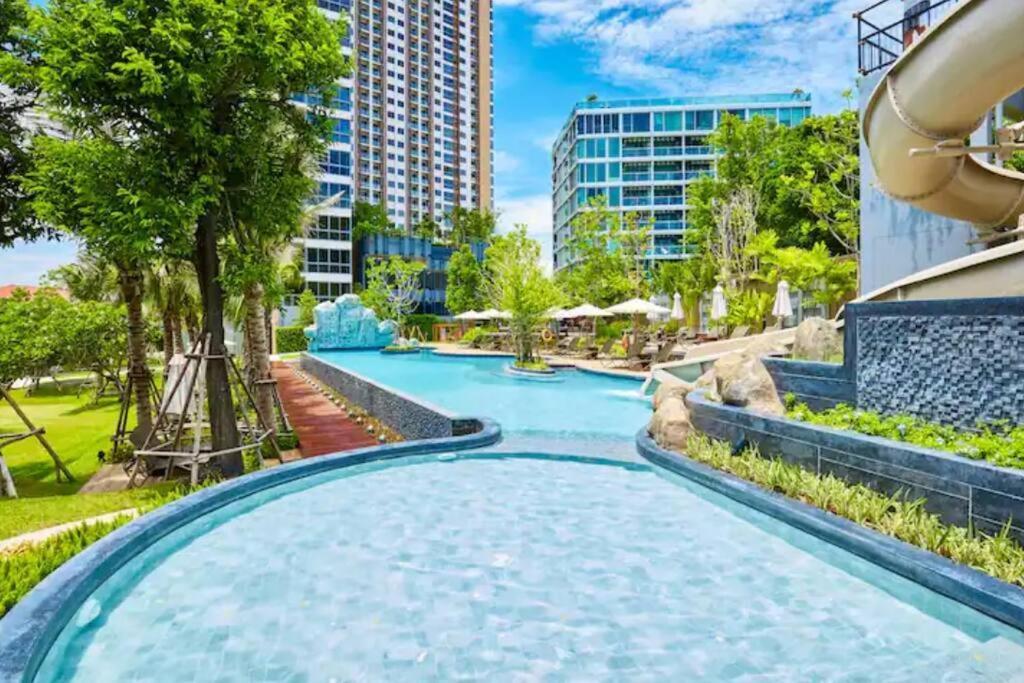 Unixx Near Walking Street Apartment *