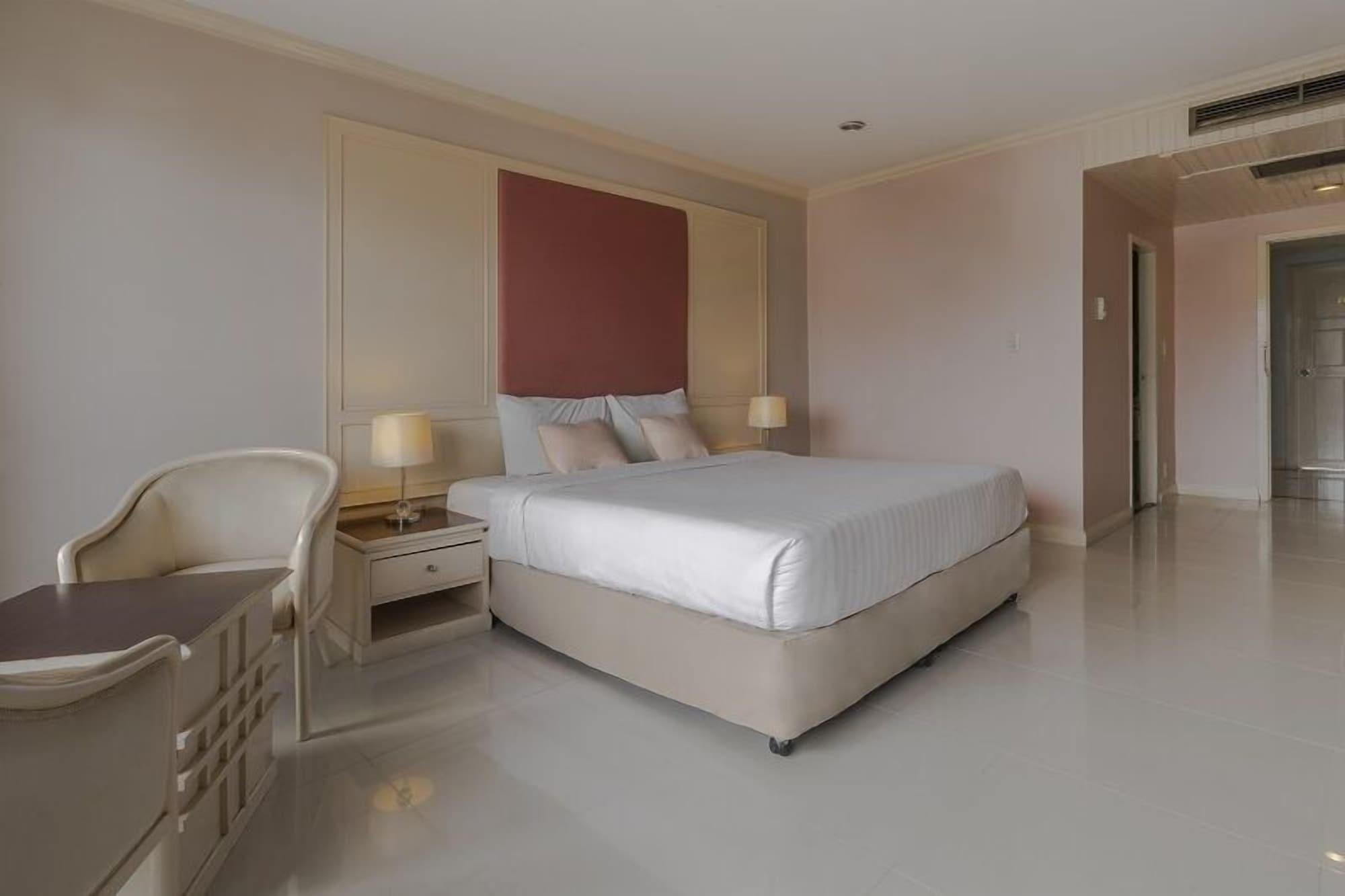 Mike Hotel