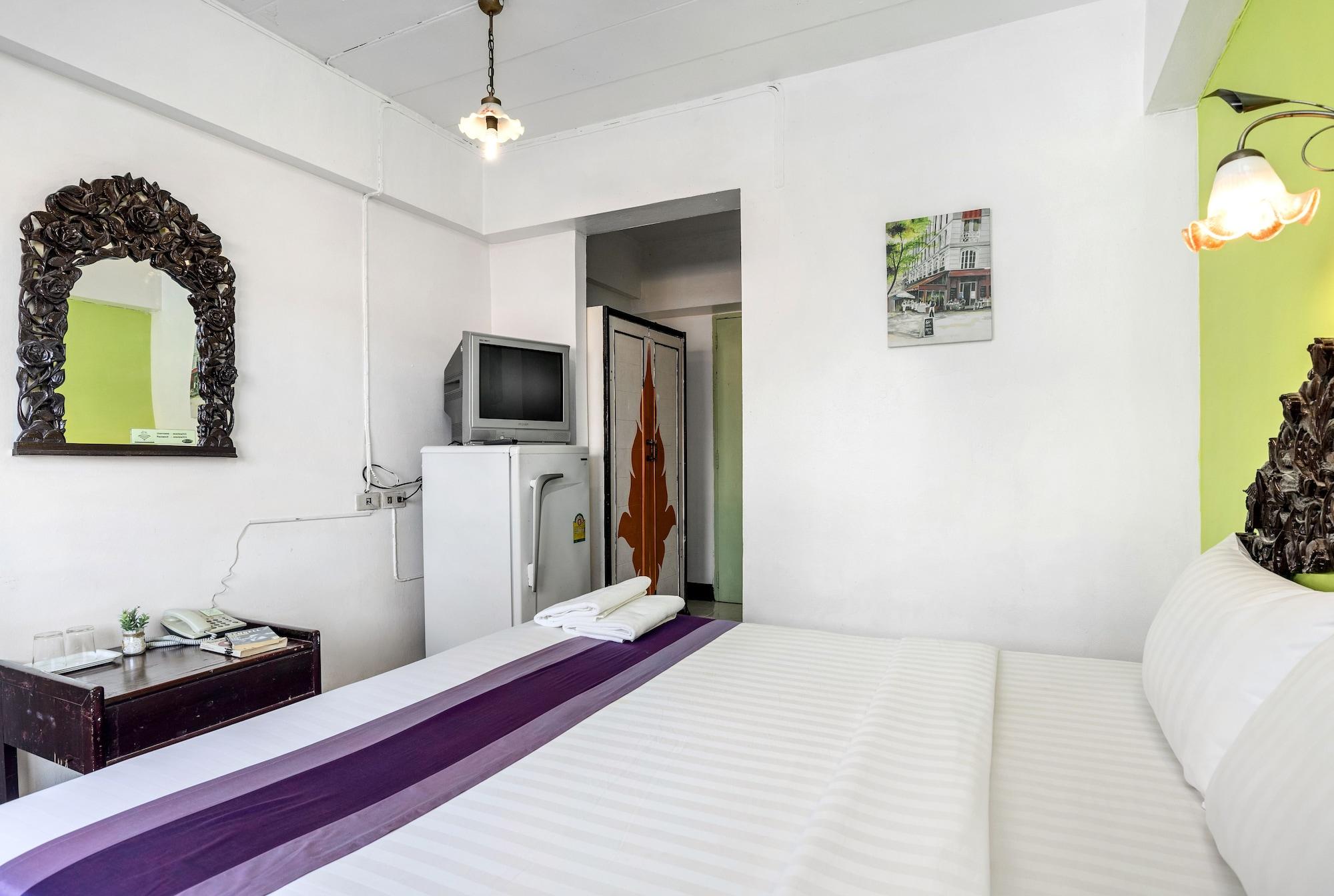 Hotel Sawasdee Sea View