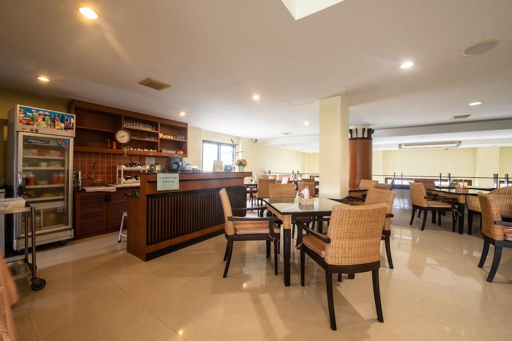 Piyada By Techotels - Guest Friendly - Near To Beach, Famous Walking Street - Night Clubs , Bars & Discos Hotel 3*