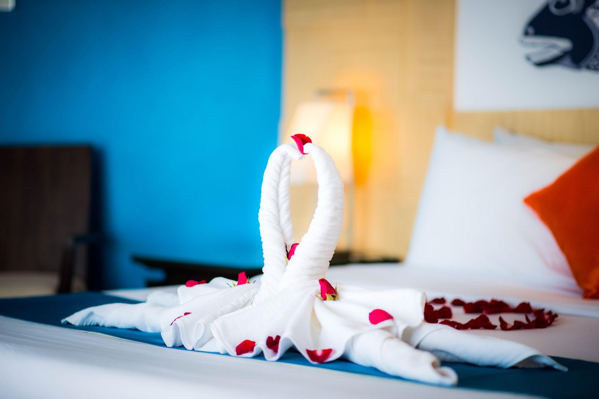 Hotel Sea Breeze Jomtien 4*