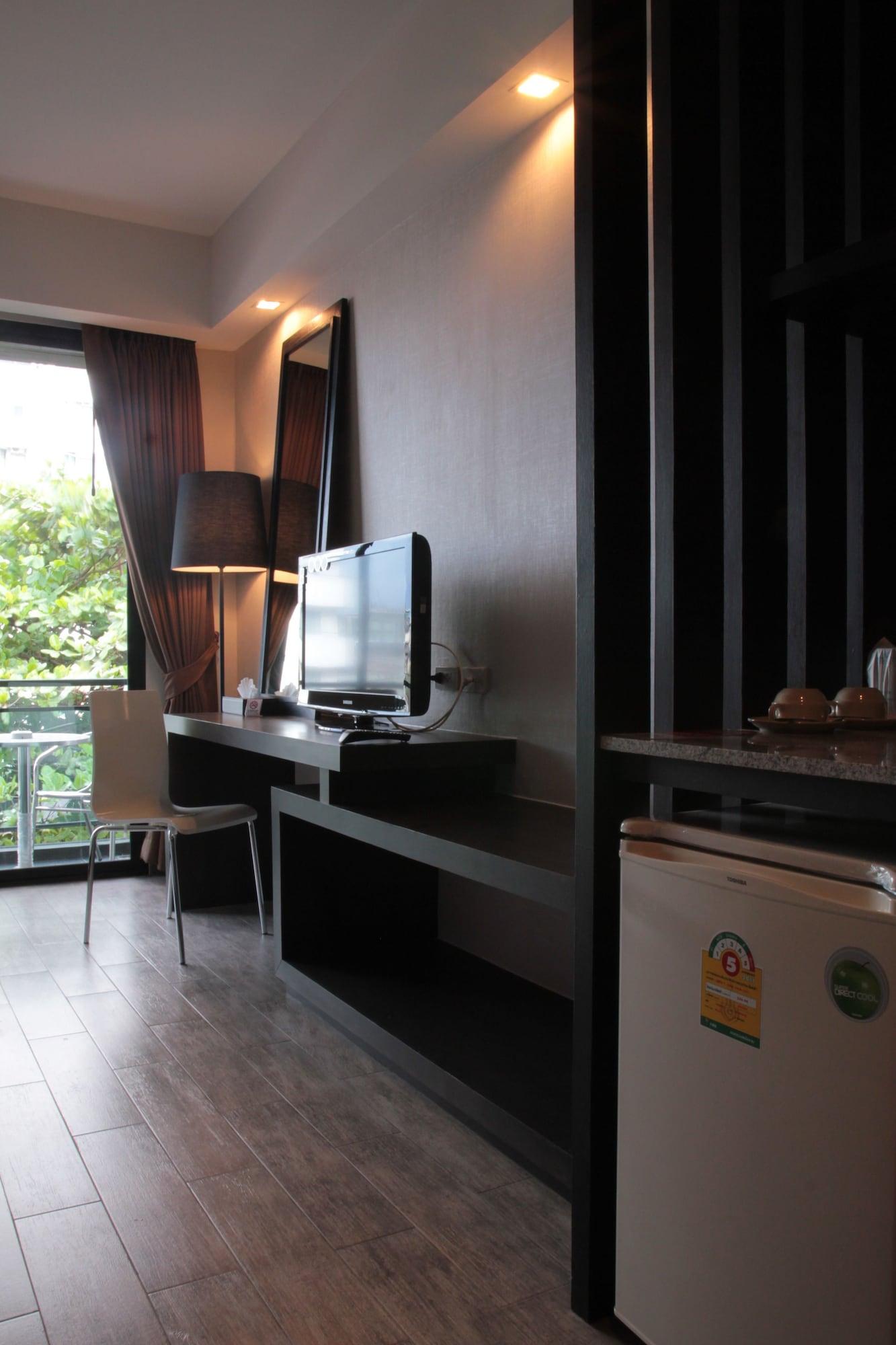 Place Serviced 3* Pattaya