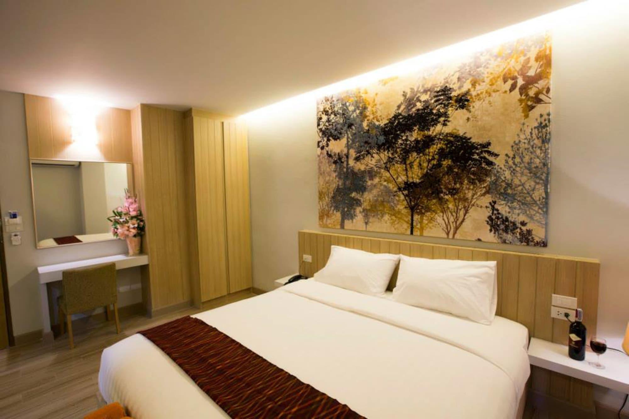 P72 Hotel
