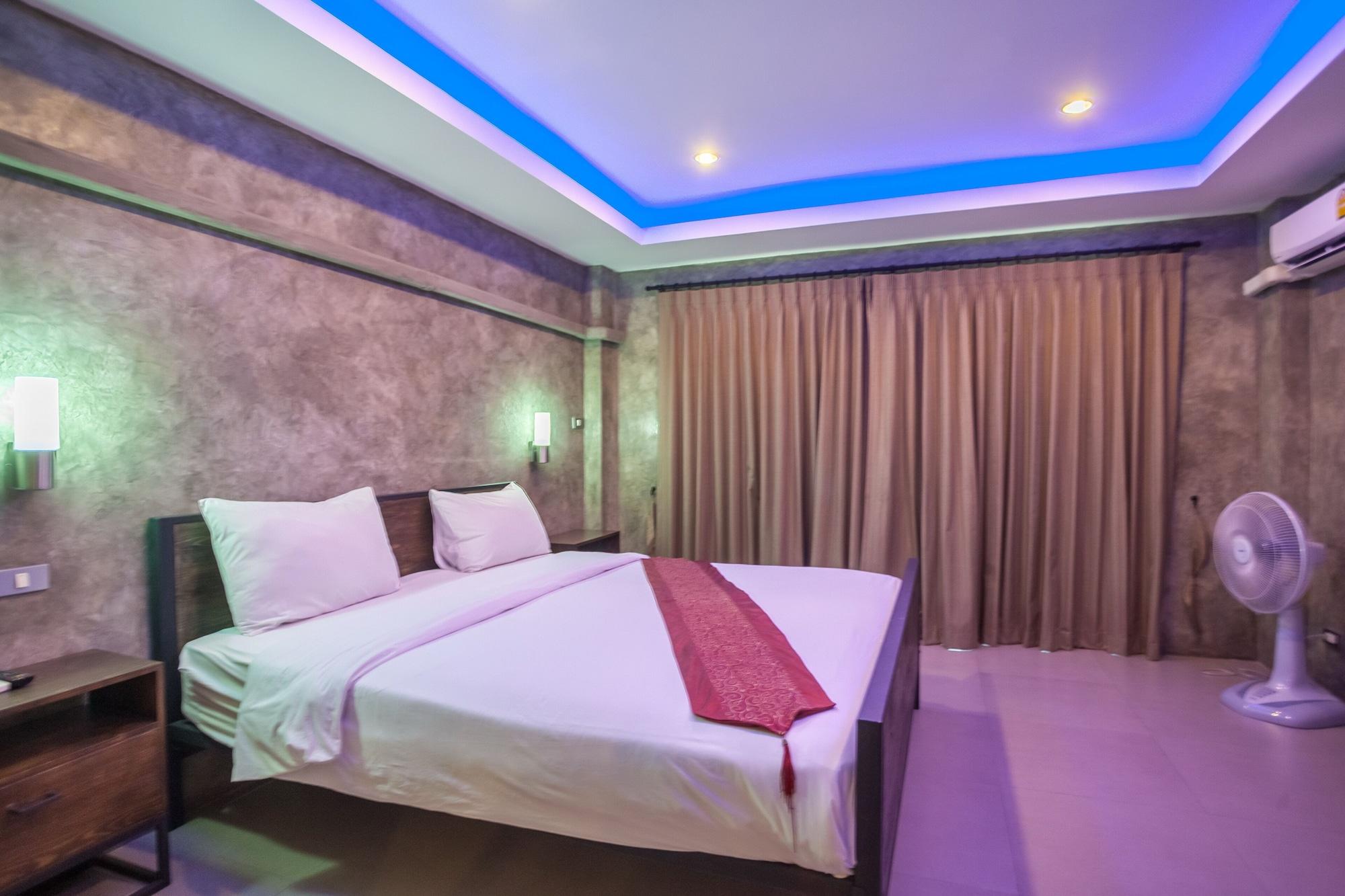 Steak And Co. Boutique Hotel
