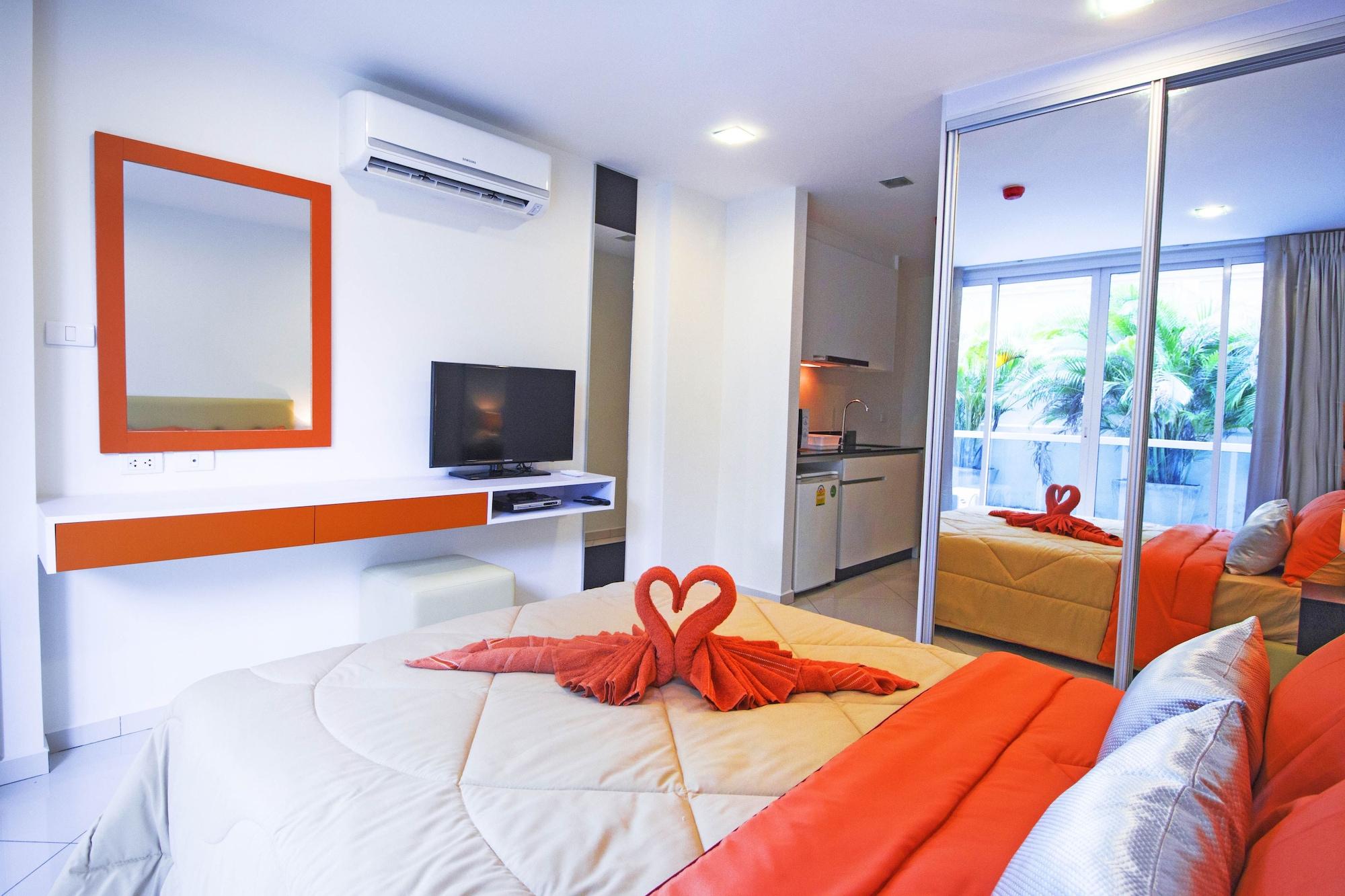 Art On The Hill By Sunny Apartment Pattaya