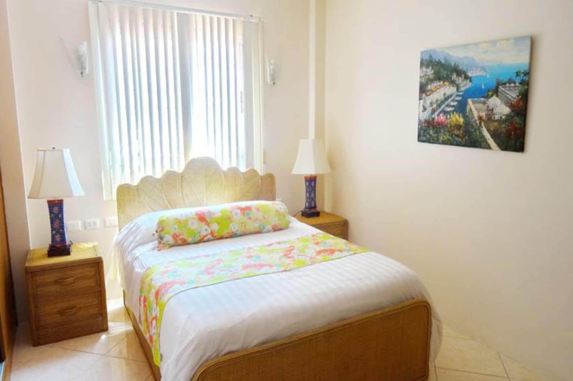 Butterfly Garden Boutique Residence: Luxury With Baths 4* Pattaya