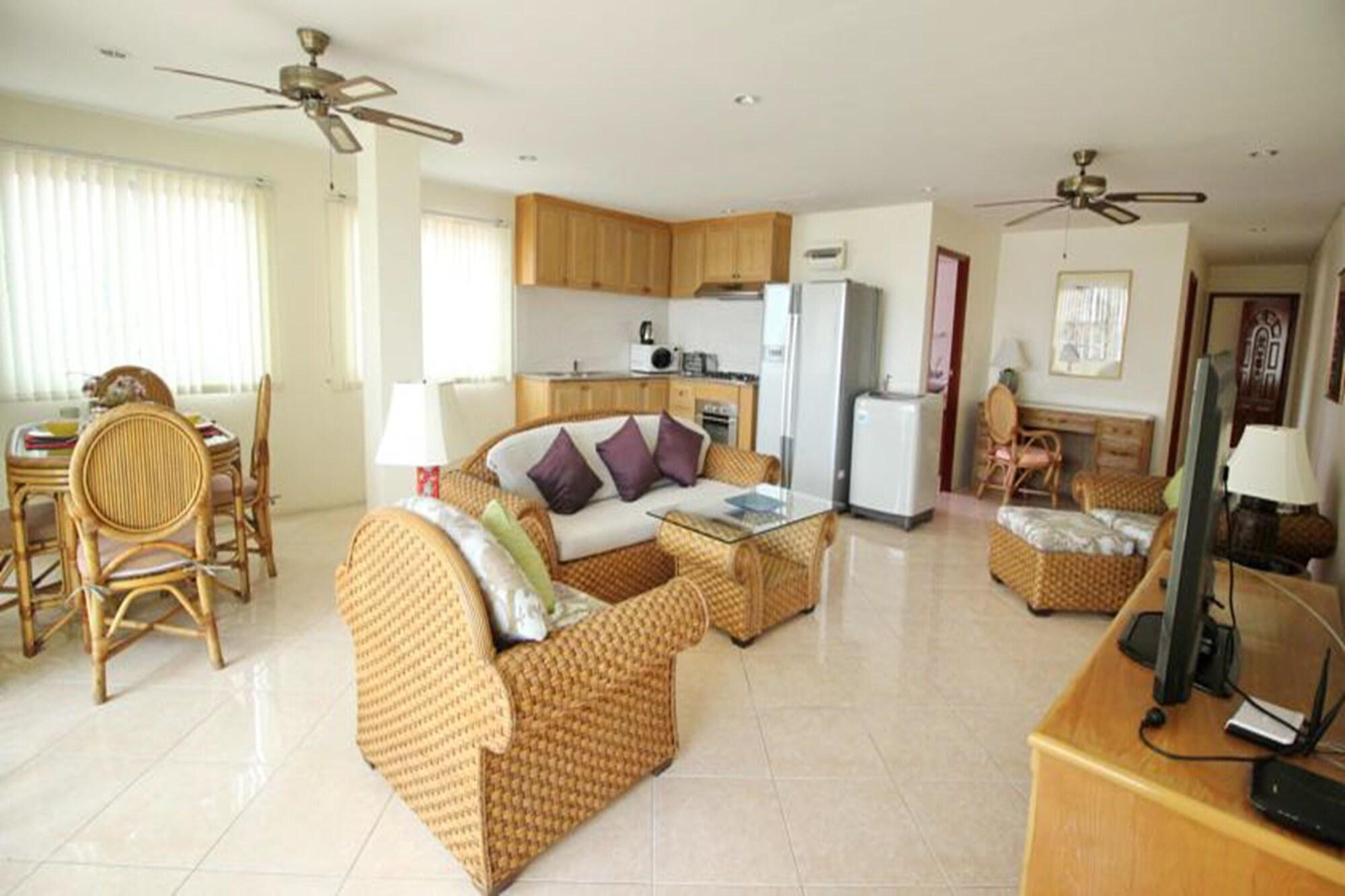 Butterfly Garden Boutique Residence: Luxury With Baths Hotel Pattaya