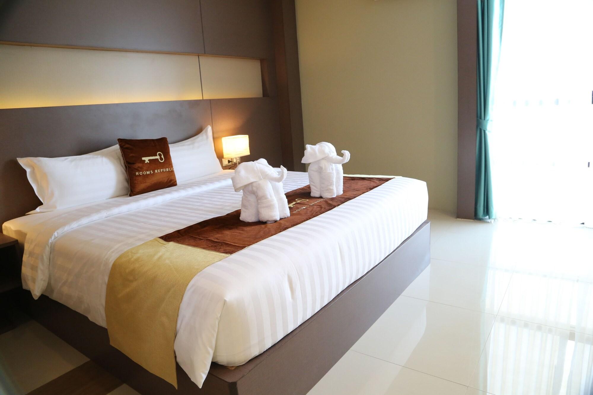 Hotel Republic