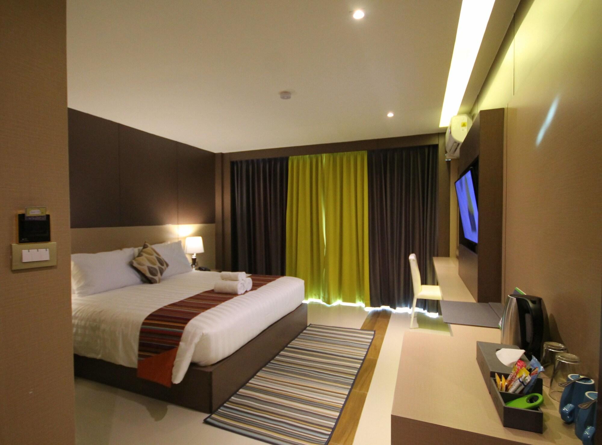 Republic 3*