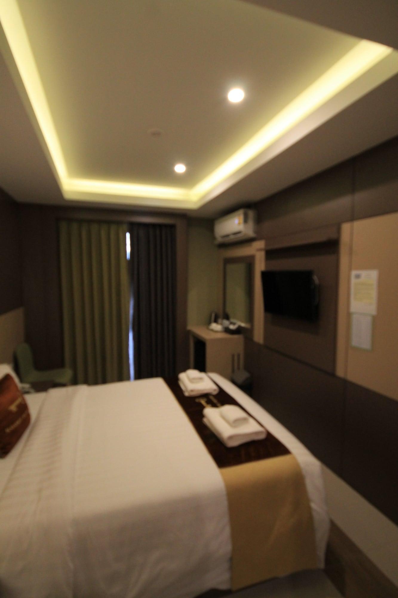 Hotel Republic