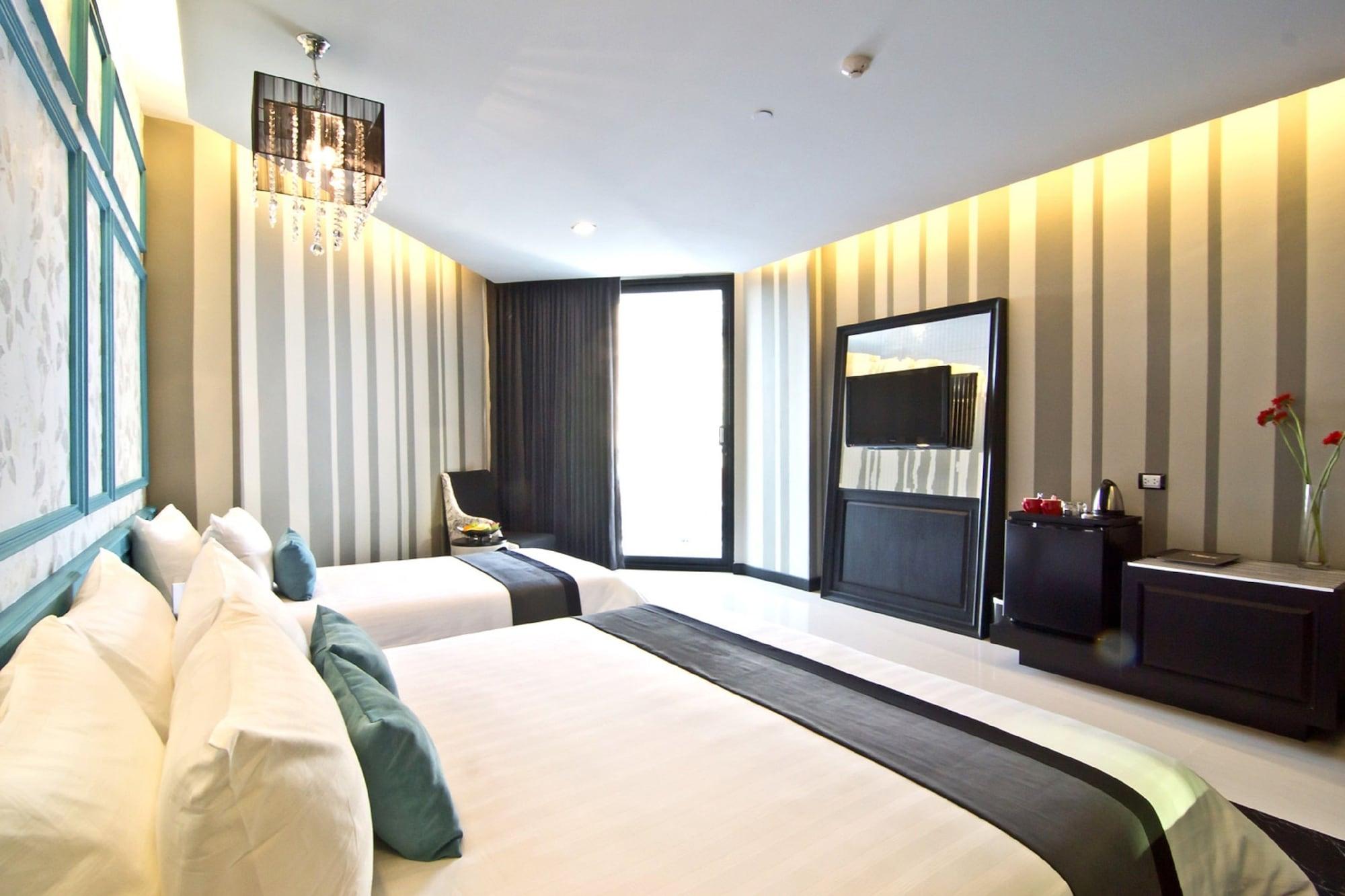Hotel Tsix5 Quarter 5*
